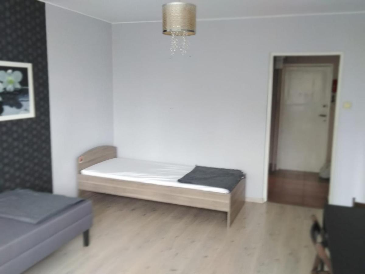 Romera Czestochowa Bagian luar foto